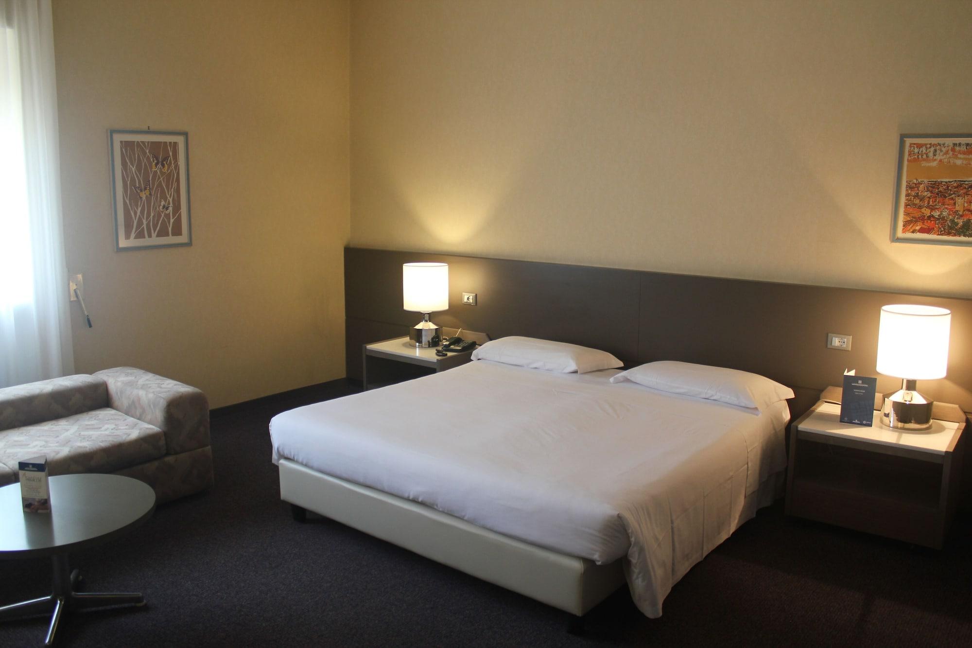 Mercure President