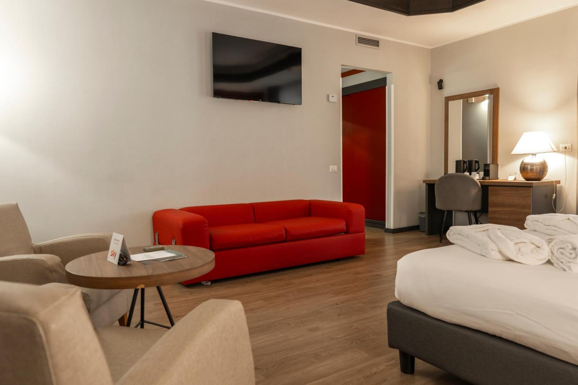 President - Vestas Hotels&resorts 4*